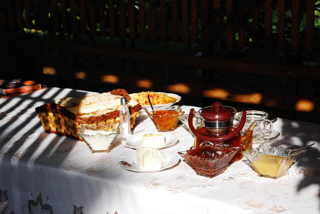 Gayane & Khikar B&B Chʼiva Exterior foto
